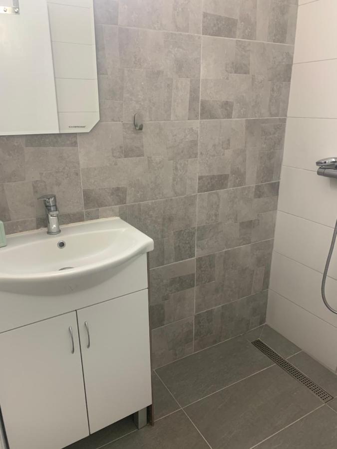Apartman Ana Zeleni Pojas Бар Экстерьер фото